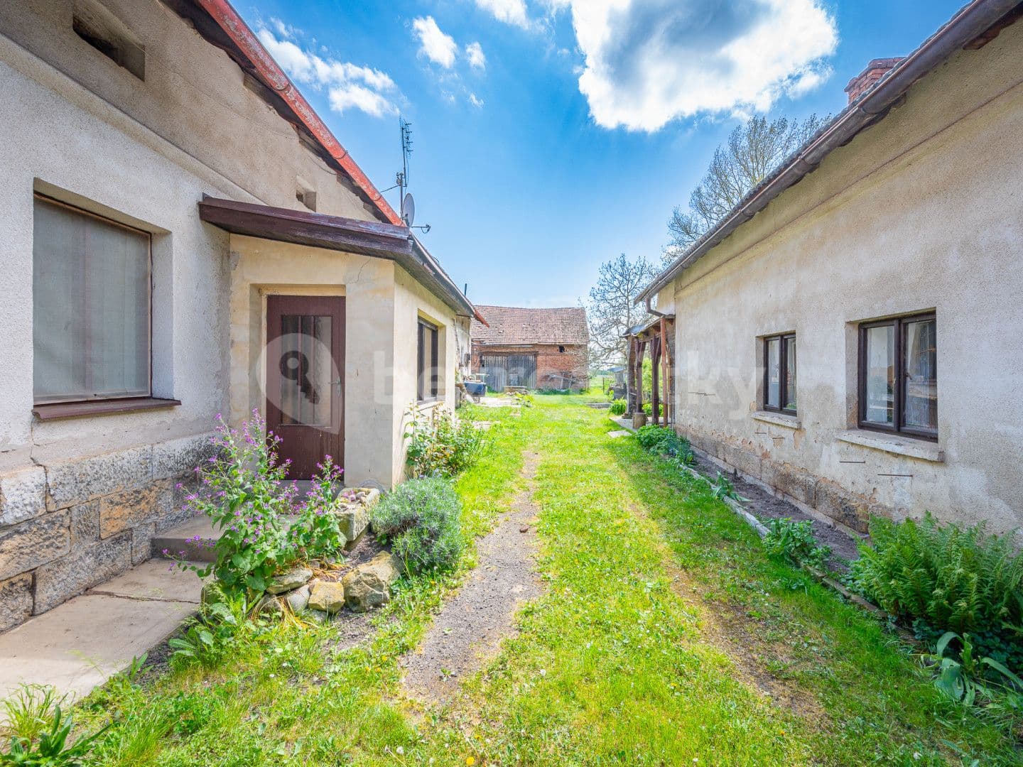 house for sale, 300 m², Bašnice, Královéhradecký Region
