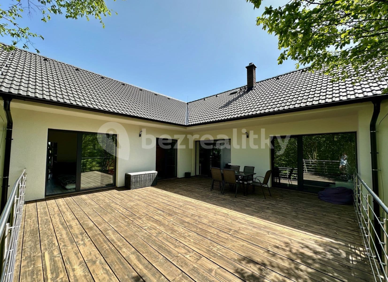 house for sale, 200 m², Pod Zahrádky, Nový Jáchymov, Středočeský Region