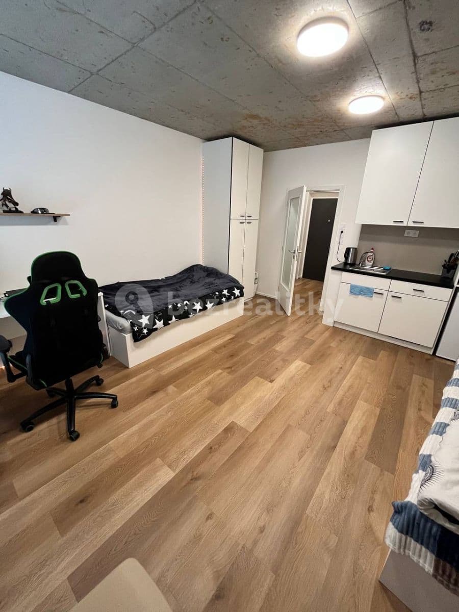 Studio flat to rent, 26 m², Bratislavská, Brno, Jihomoravský Region