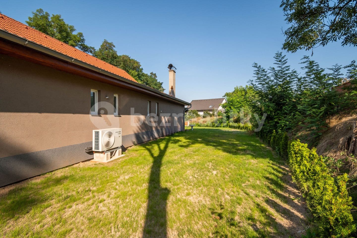 house for sale, 305 m², Knovíz, Středočeský Region