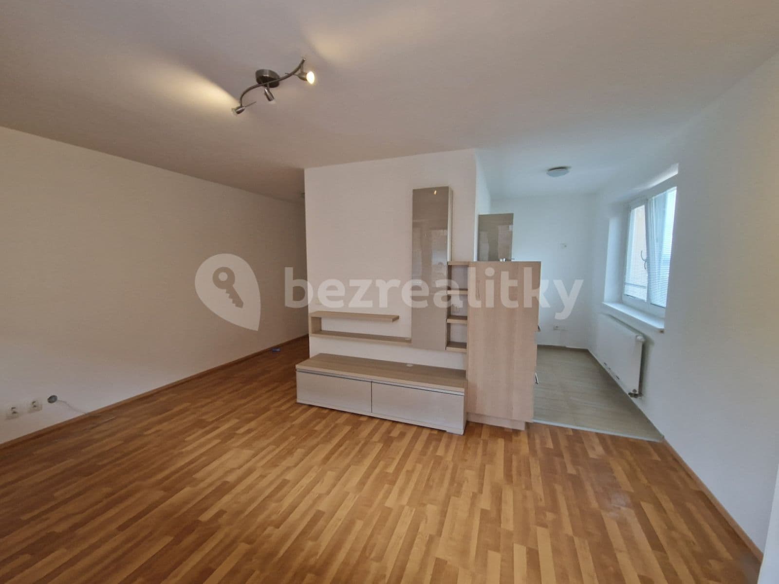 1 bedroom with open-plan kitchen flat to rent, 51 m², K Lesu, Modřice, Jihomoravský Region