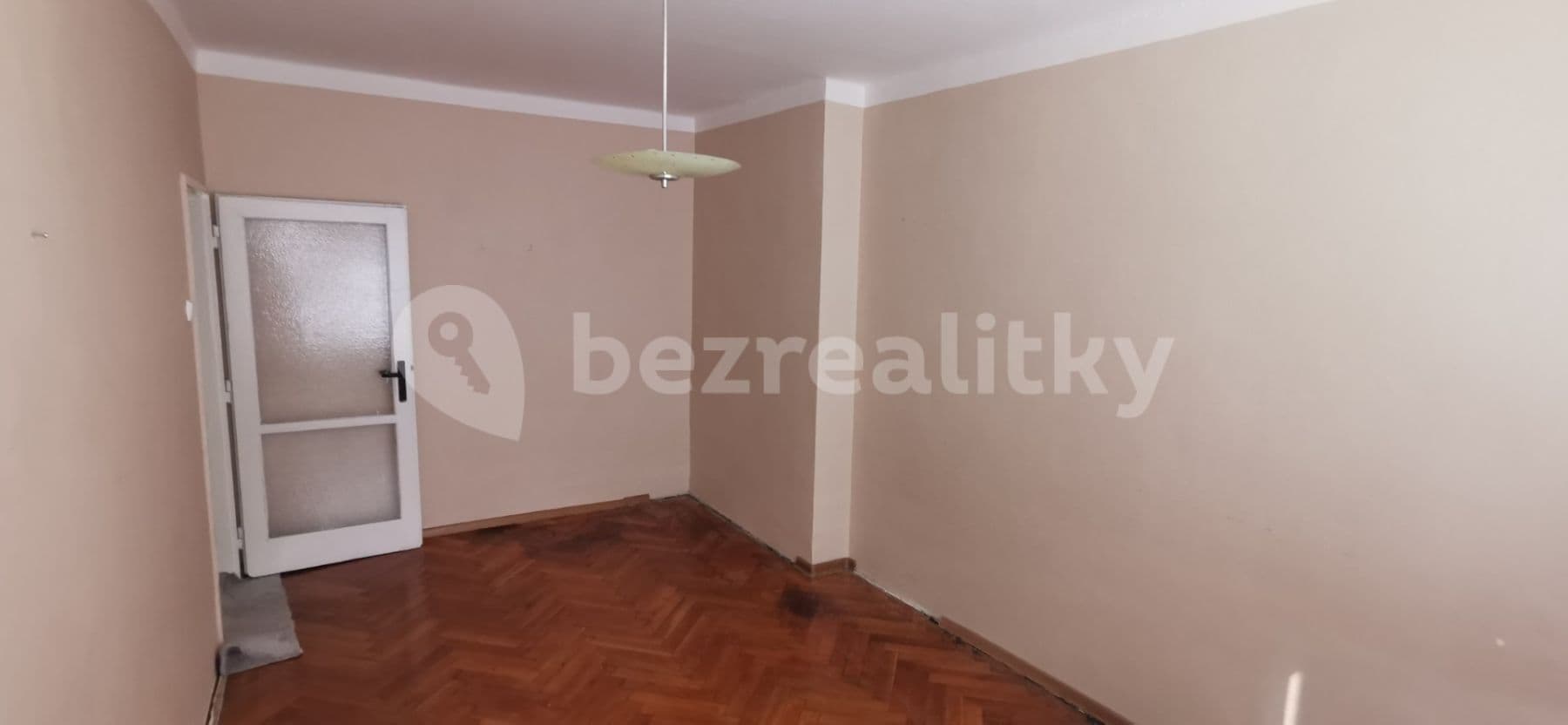 2 bedroom flat to rent, 55 m², Václava Řezáče, Klášterec nad Ohří, Ústecký Region