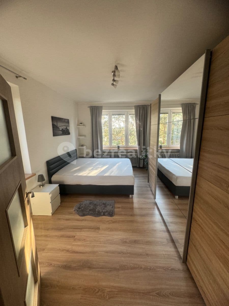 1 bedroom with open-plan kitchen flat for sale, 52 m², U Růžáku, Nymburk, Středočeský Region