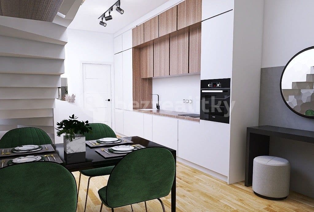 1 bedroom with open-plan kitchen flat for sale, 74 m², Ruská, Prague, Prague