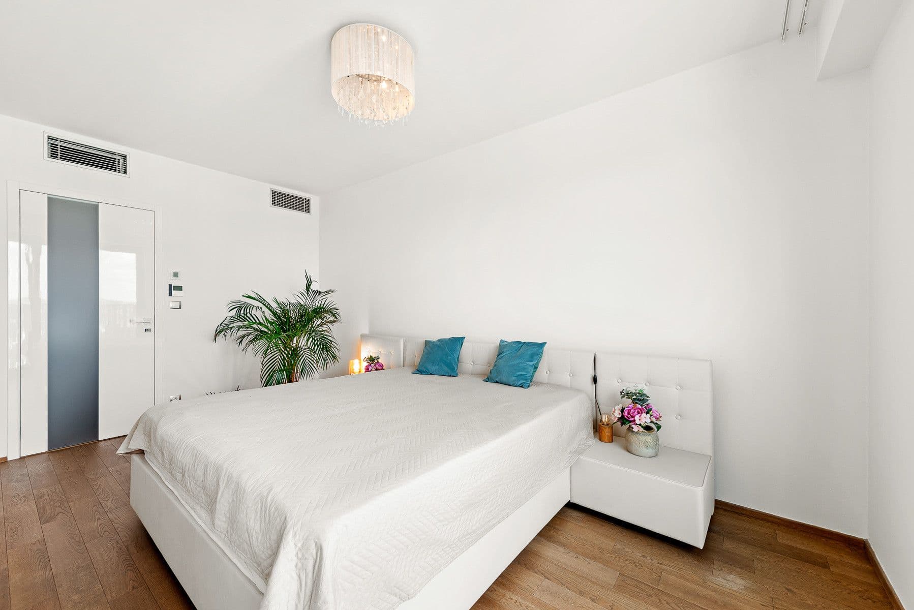 flat to rent, 80 m², Olšanská H, Prague, Prague