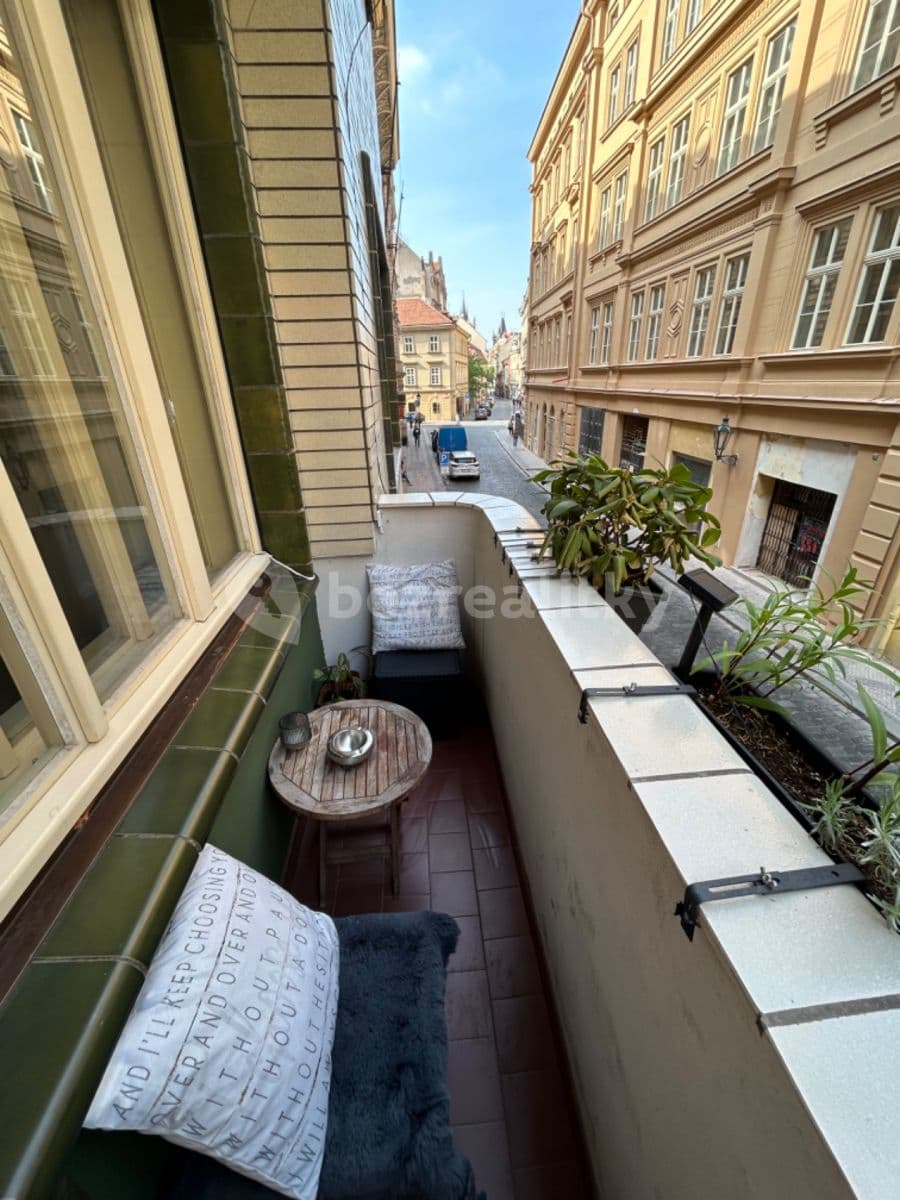 1 bedroom with open-plan kitchen flat to rent, 56 m², Krocínova, Prague, Prague