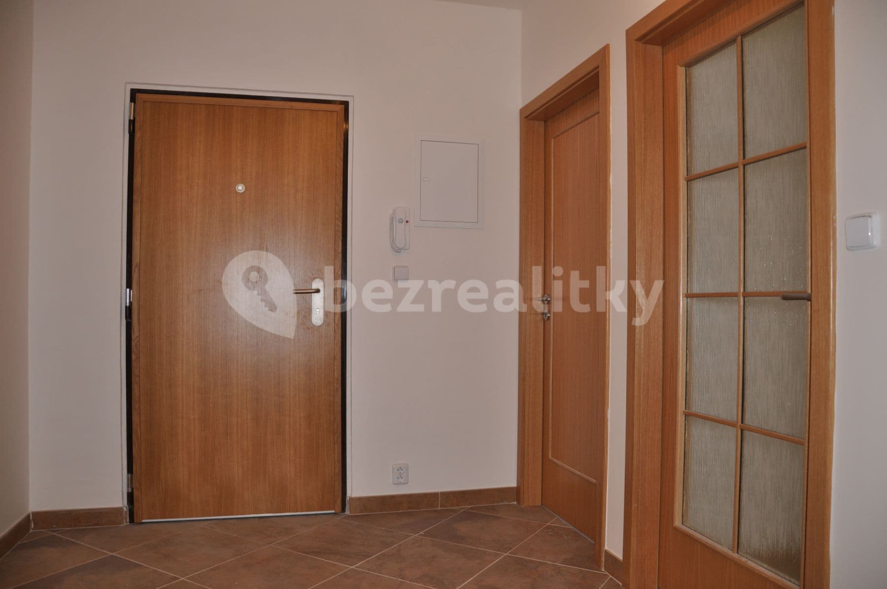 1 bedroom with open-plan kitchen flat for sale, 50 m², V Horkách, Prague, Prague