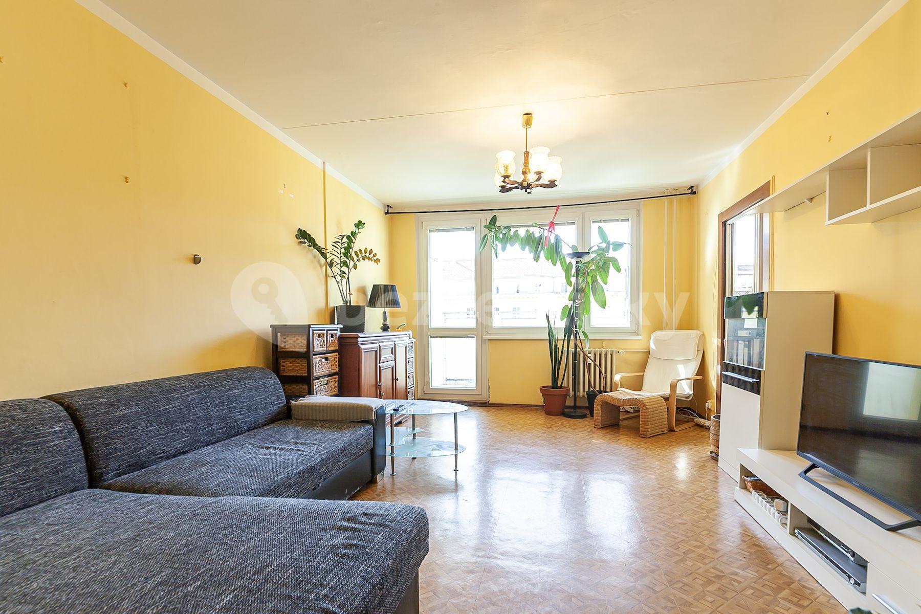 3 bedroom flat for sale, 81 m², Sabinova, Prague, Prague