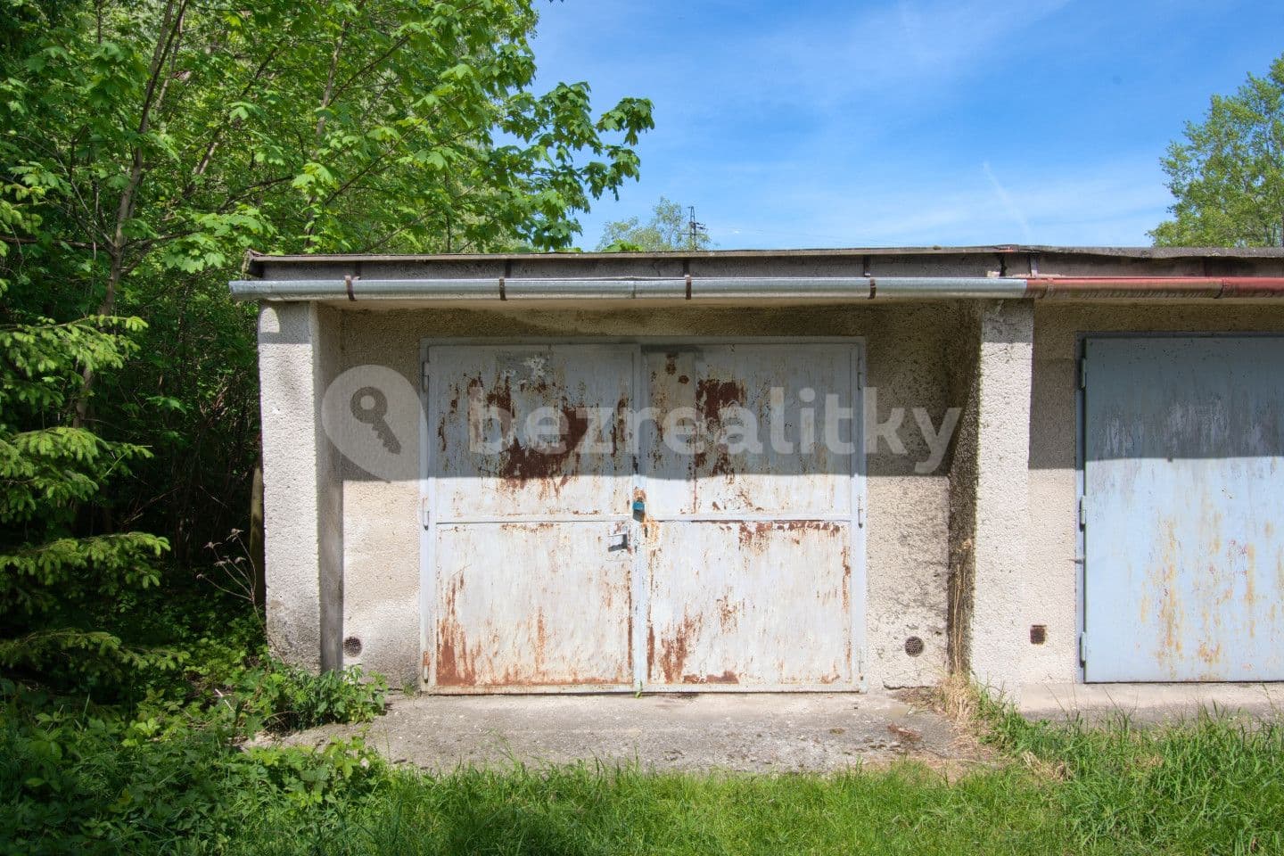 garage for sale, 22 m², Valašské Meziříčí, Zlínský Region