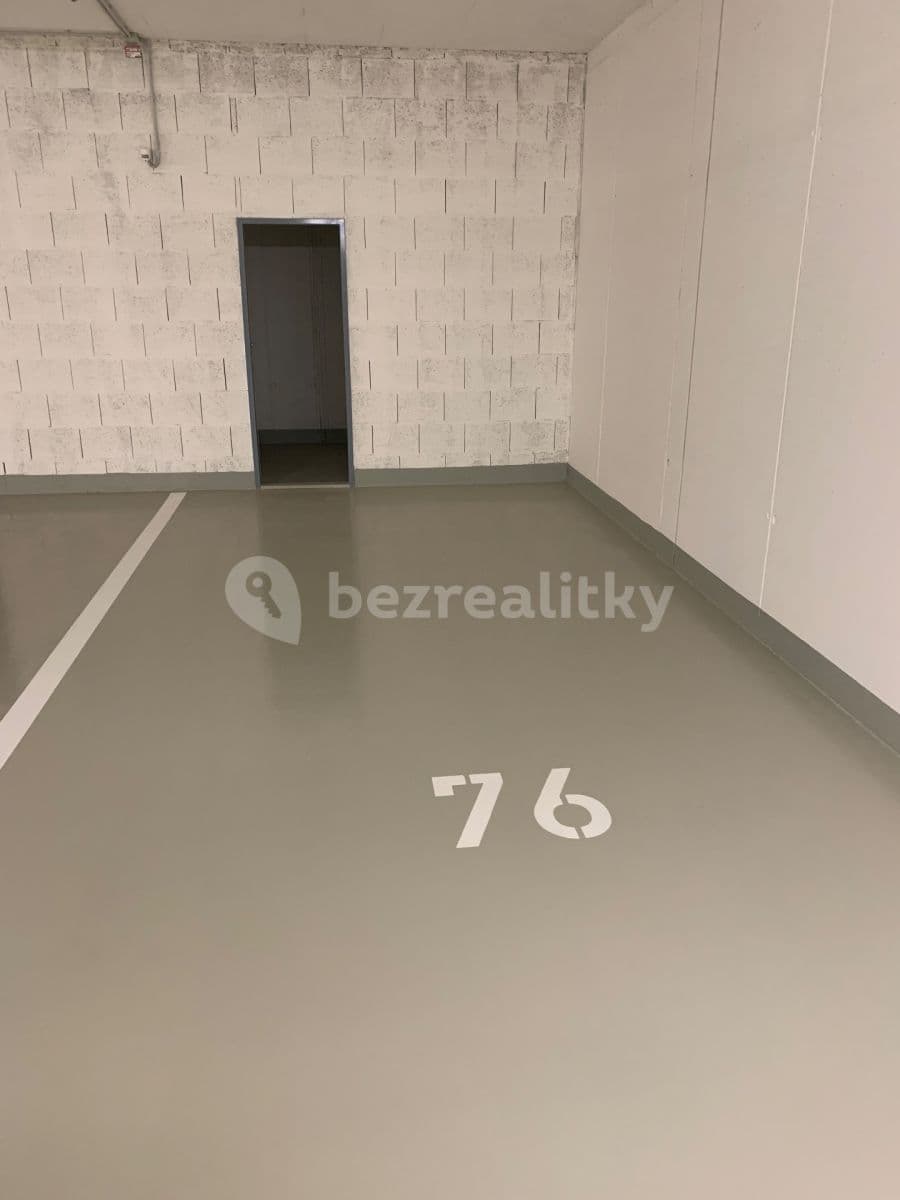 1 bedroom with open-plan kitchen flat to rent, 65 m², Prague, Prague