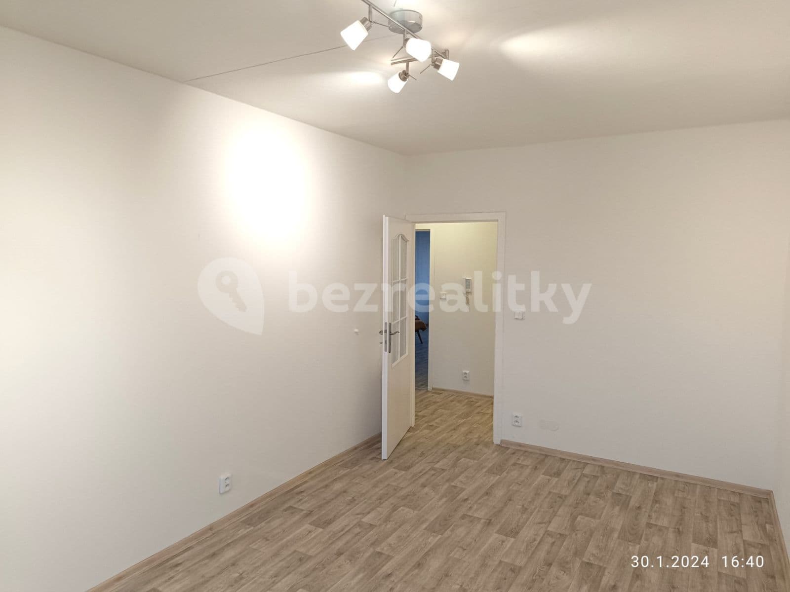 3 bedroom flat to rent, 75 m², Cíglerova, Prague, Prague
