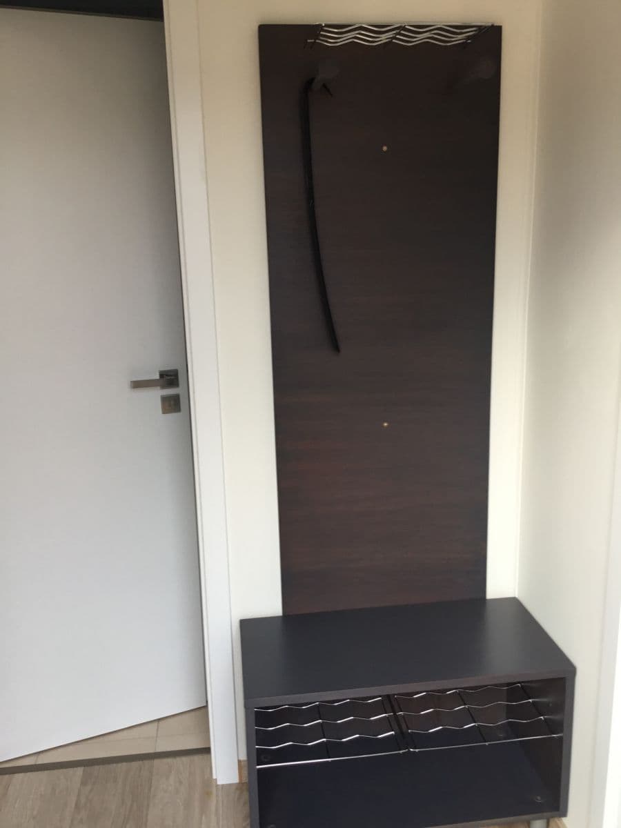flat to rent, 48 m², V Cestách, Šestajovice, Středočeský Region