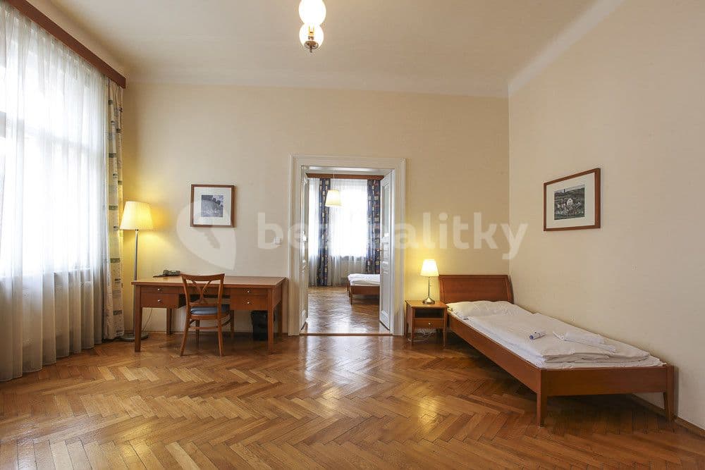 2 bedroom flat to rent, 82 m², Jana Masaryka, Prague, Prague