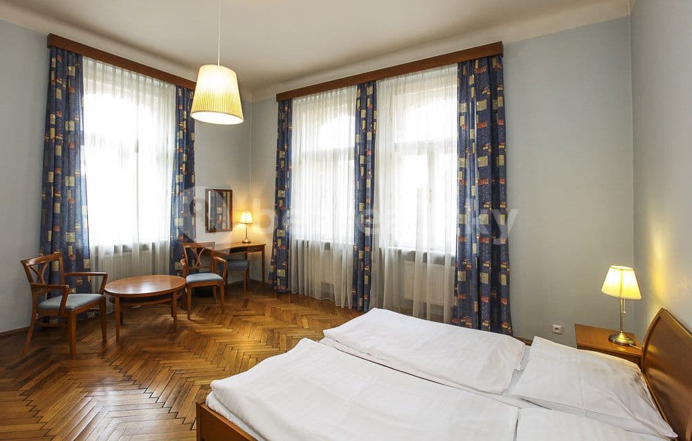 flat to rent, 82 m², Jana Masaryka, Prague, Prague