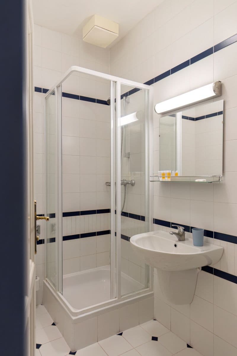 flat to rent, 45 m², Jana Masaryka, Prague, Prague