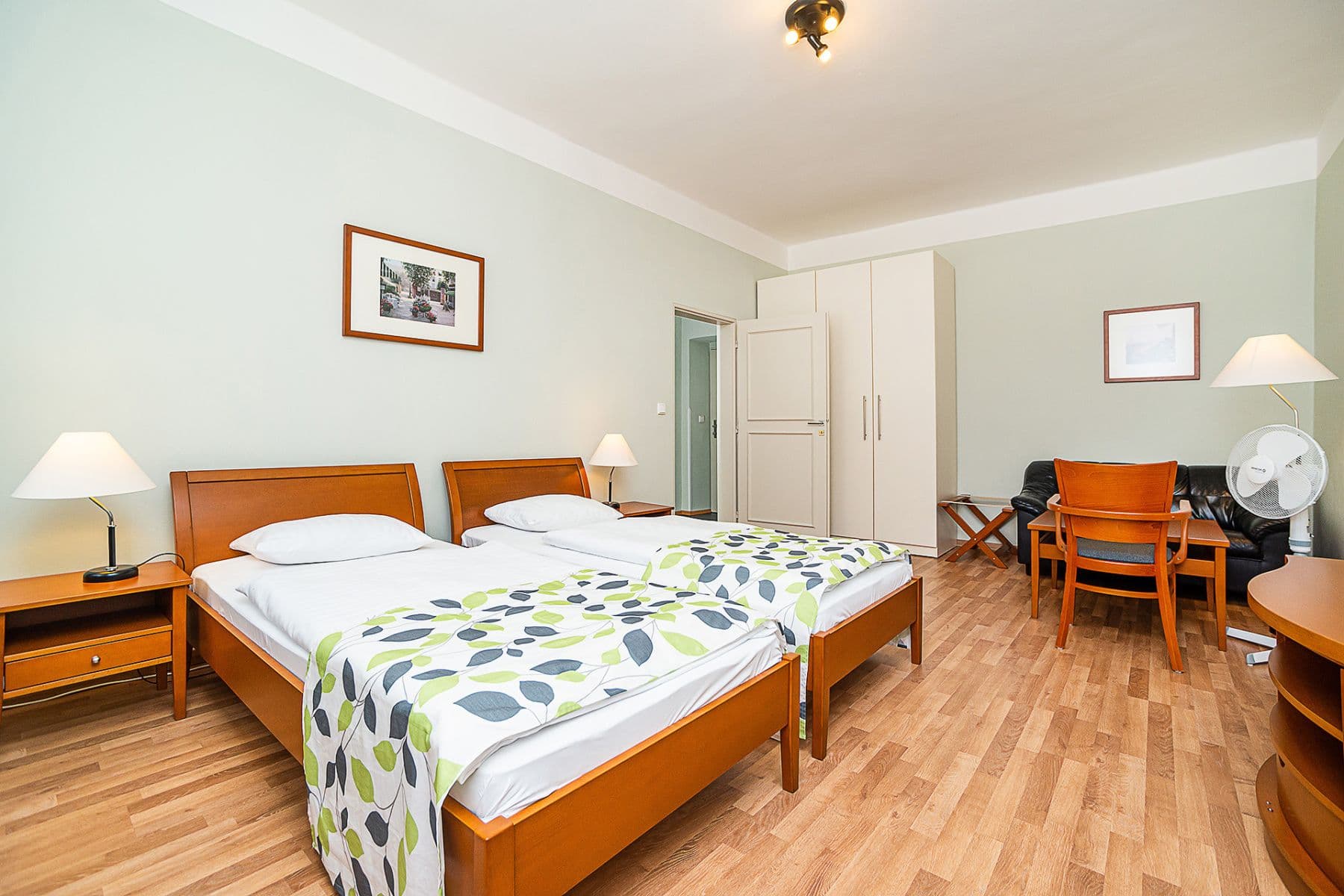 flat to rent, 43 m², Americká, Prague, Prague