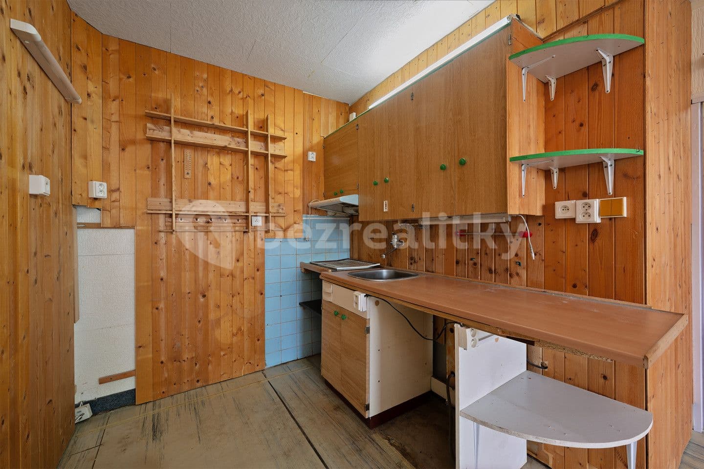 1 bedroom with open-plan kitchen flat for sale, 40 m², Trnovanská, Teplice, Ústecký Region