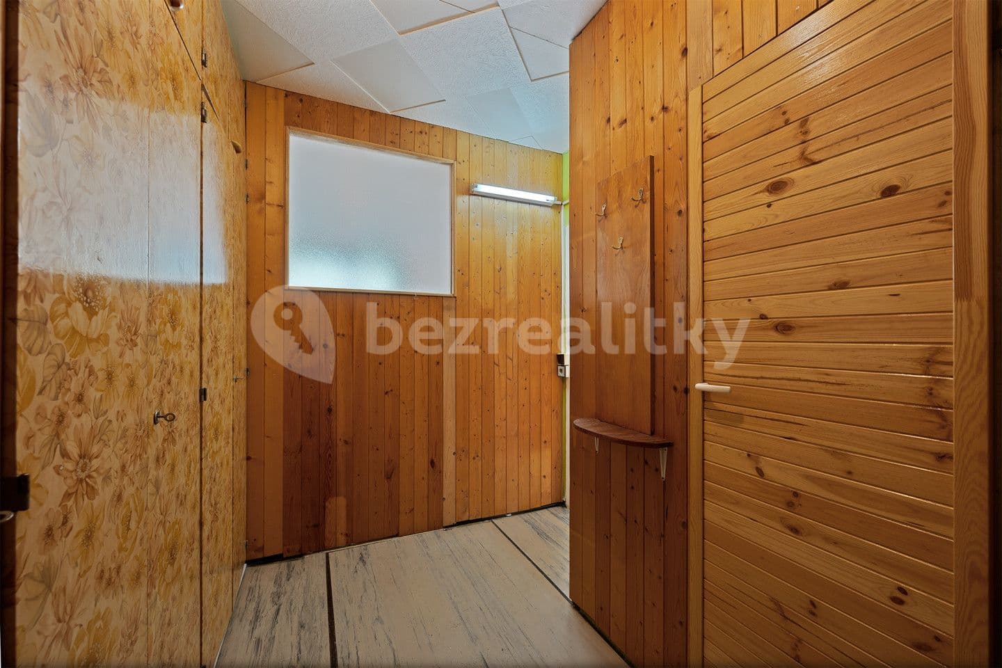 1 bedroom with open-plan kitchen flat for sale, 40 m², Trnovanská, Teplice, Ústecký Region