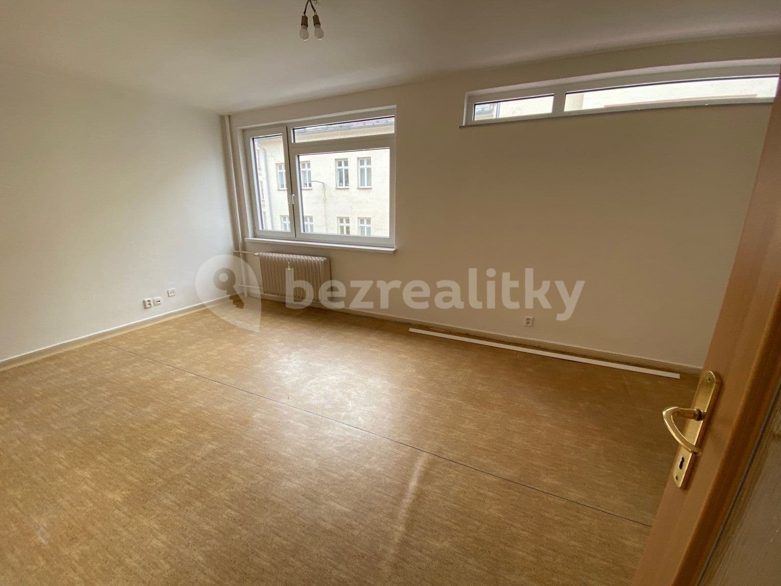2 bedroom flat to rent, 45 m², Čs. legií, Ostrava, Moravskoslezský Region