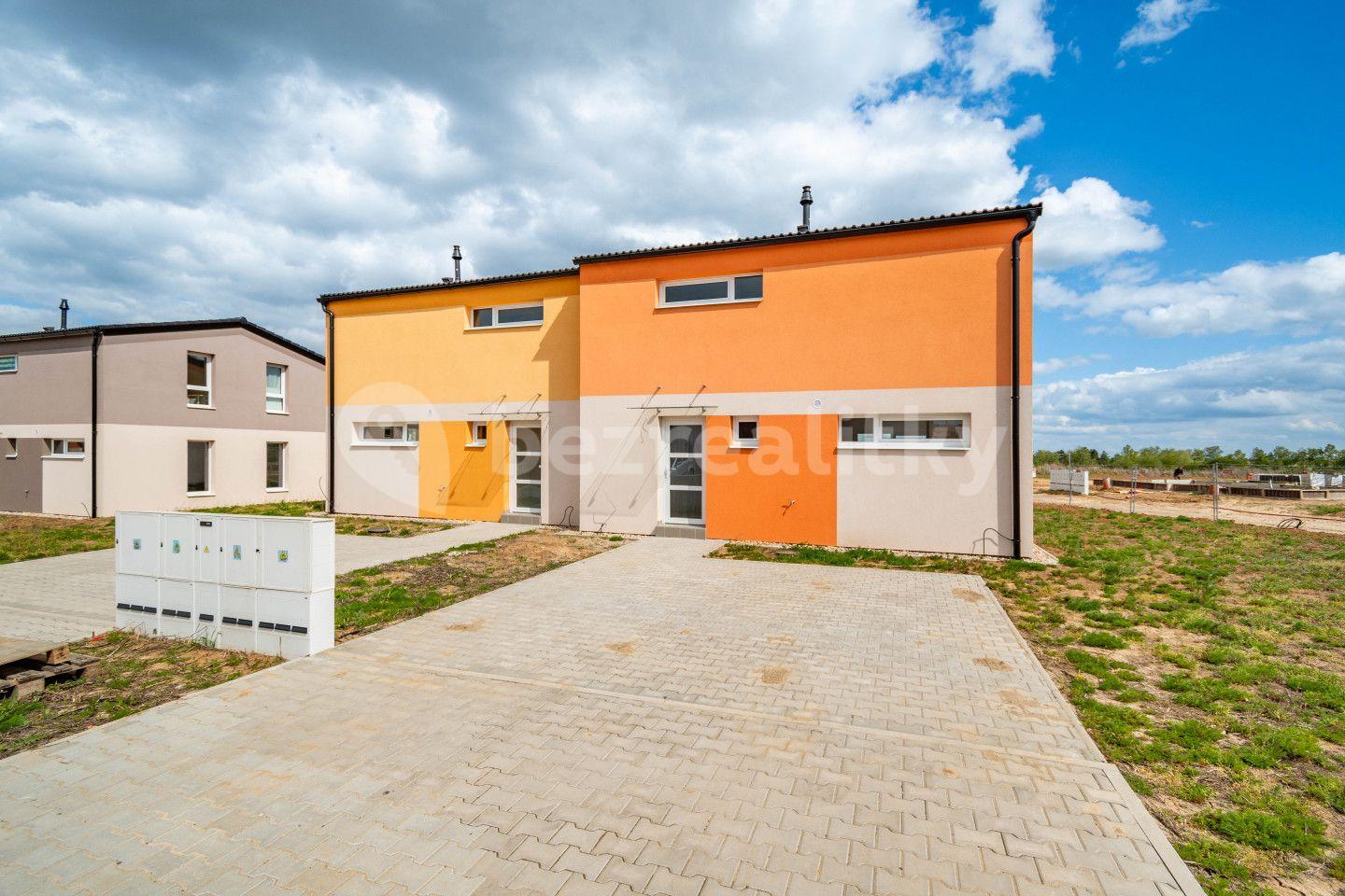 house for sale, 96 m², Nehvizdy, Středočeský Region