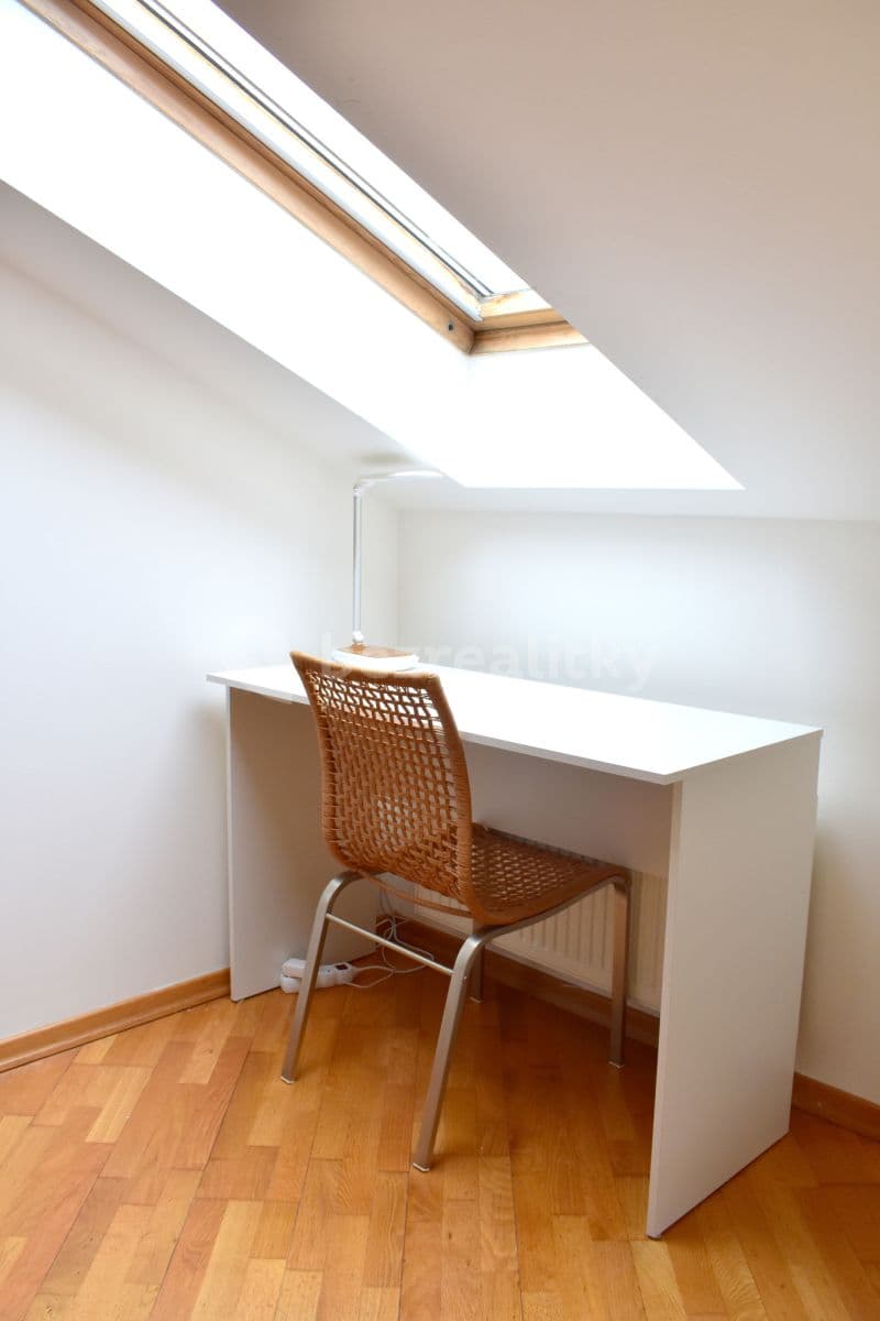 flat to rent, 60 m², Staropramenná, Prague, Prague