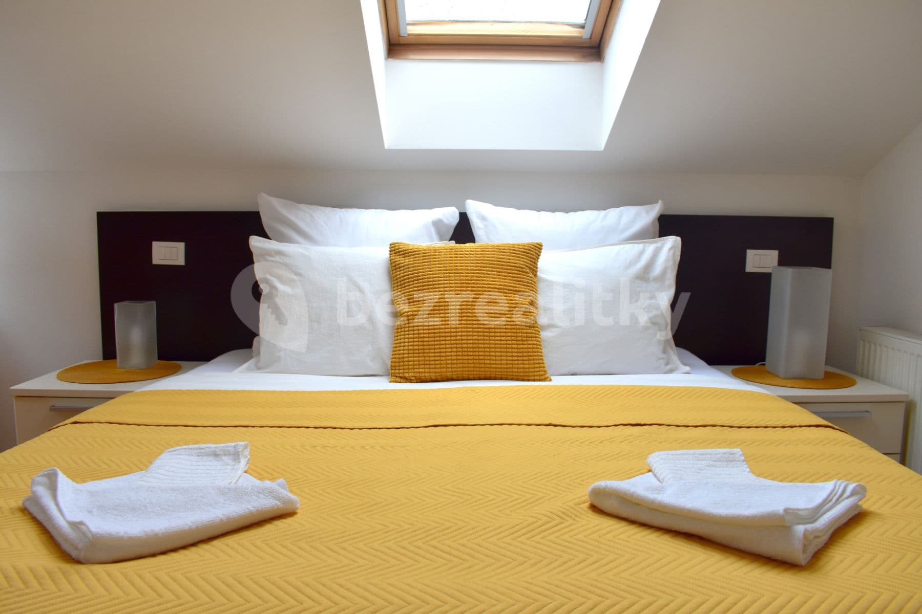 flat to rent, 60 m², Staropramenná, Prague, Prague