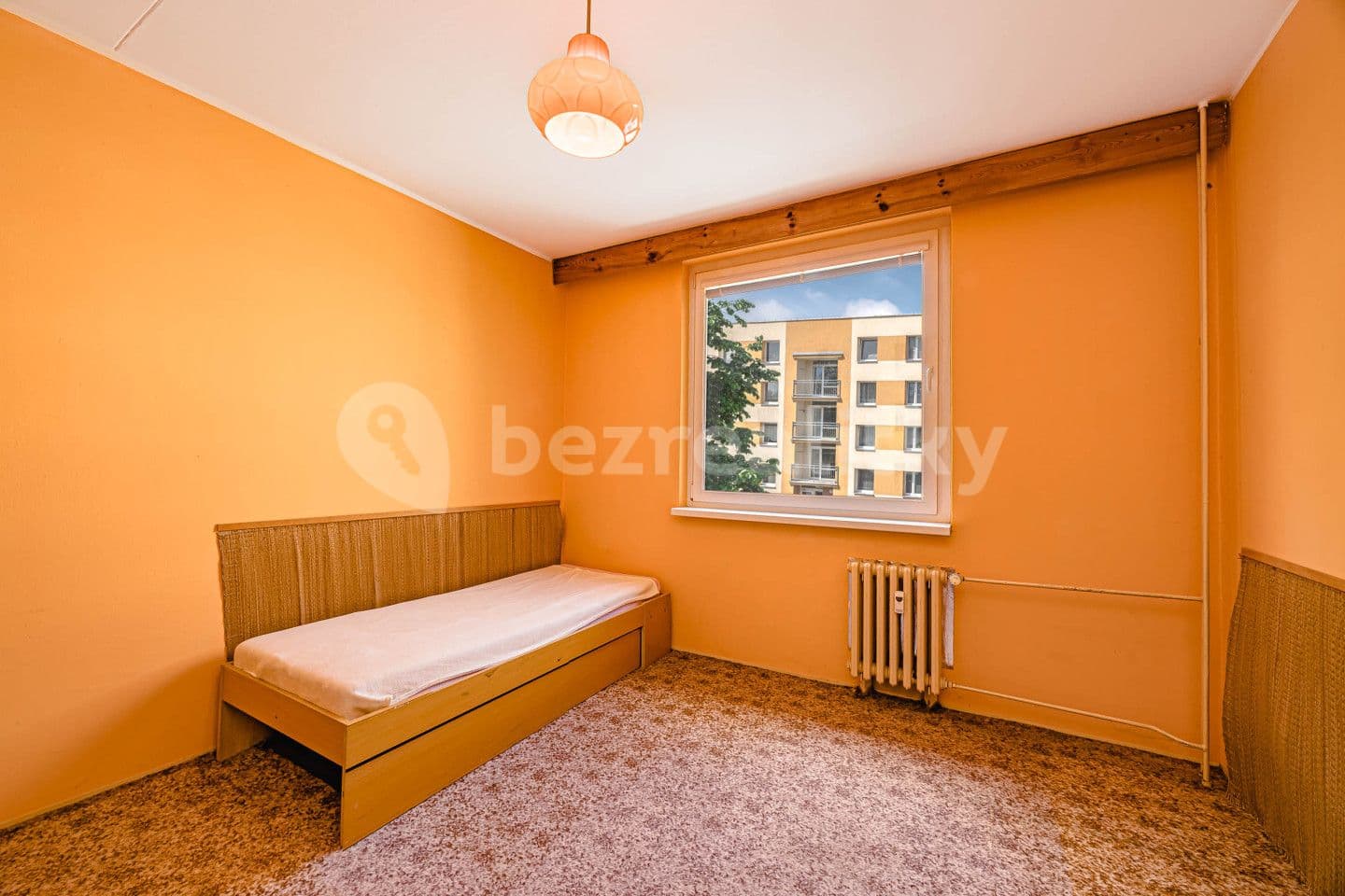3 bedroom flat for sale, 74 m², Nad Stadionem, Nové Město nad Metují, Královéhradecký Region