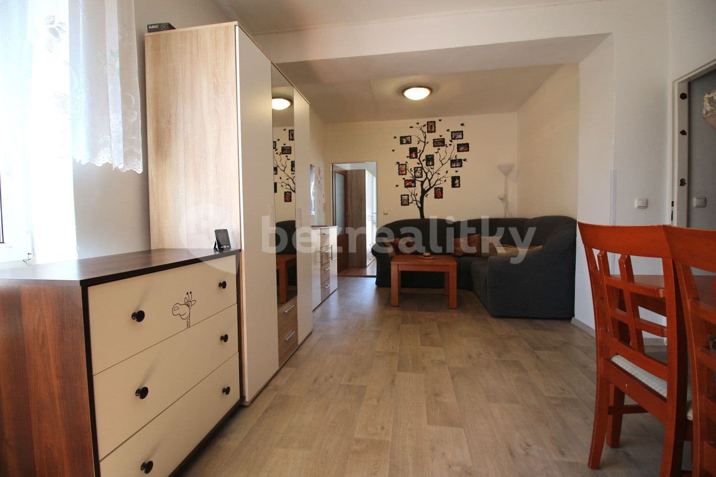 2 bedroom with open-plan kitchen flat for sale, 54 m², Drobného, Nové Město na Moravě, Vysočina Region
