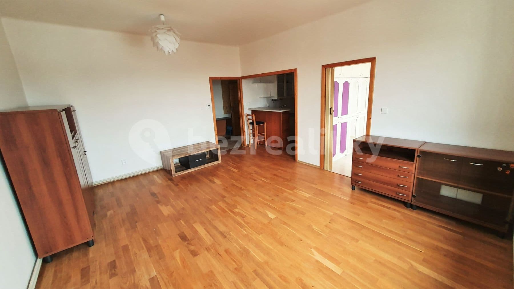 1 bedroom with open-plan kitchen flat to rent, 47 m², Kodaňská, Prague, Prague