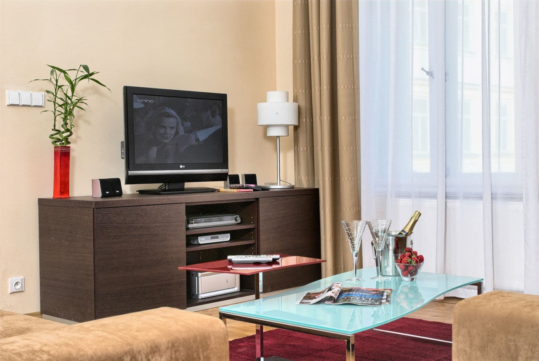 flat to rent, 90 m², Karoliny Světlé, Prague, Prague