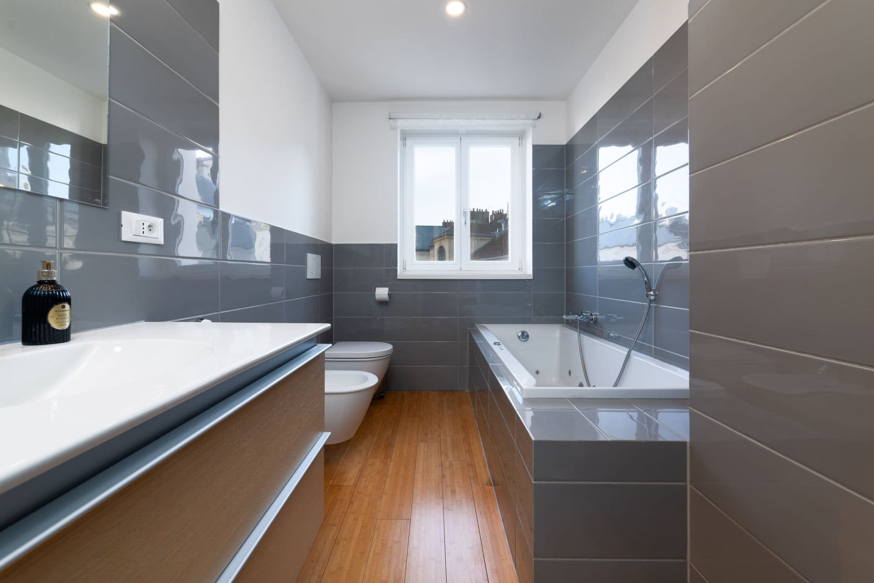 flat to rent, 110 m², Záhořanského, Prague, Prague