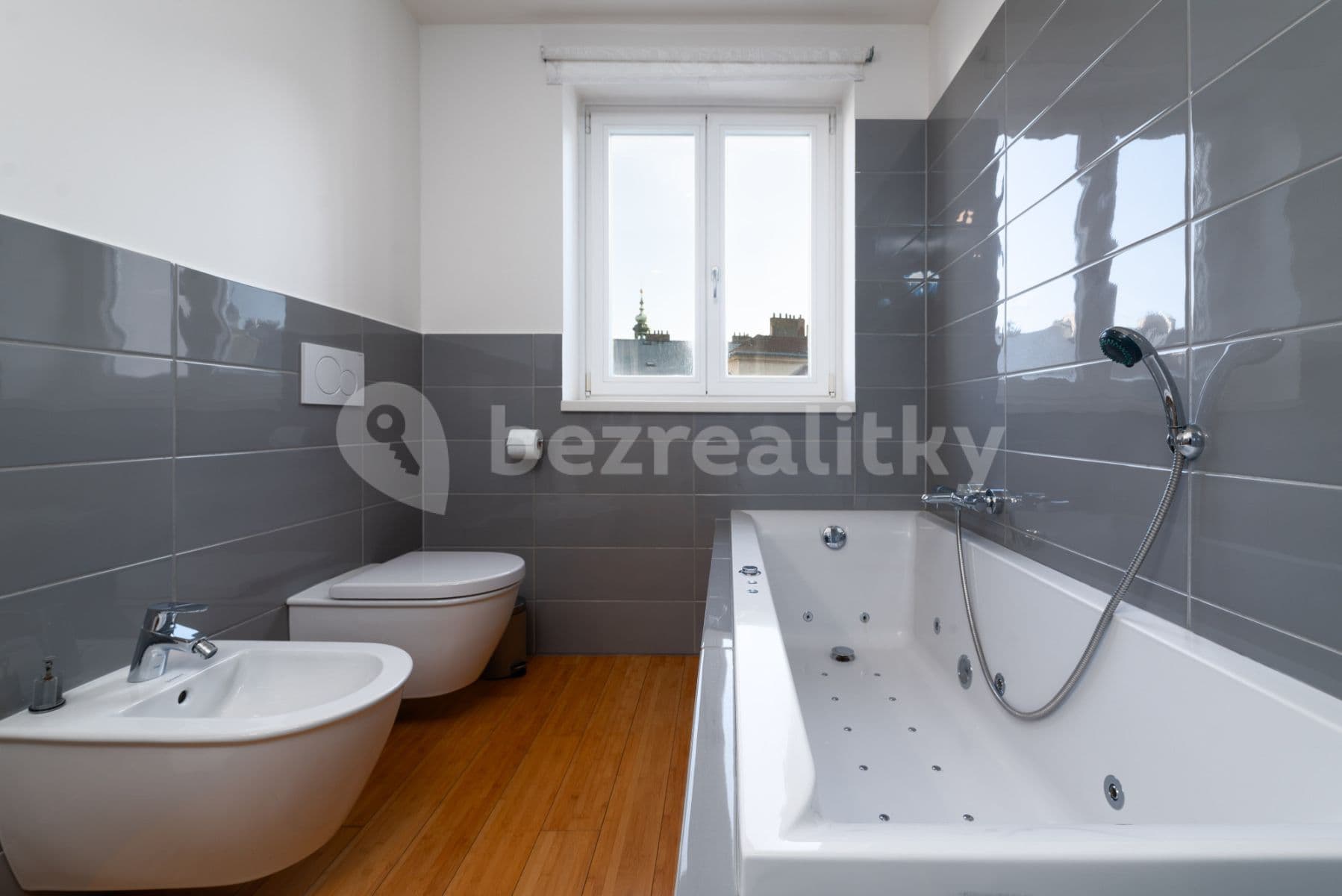 flat to rent, 110 m², Záhořanského, Prague, Prague