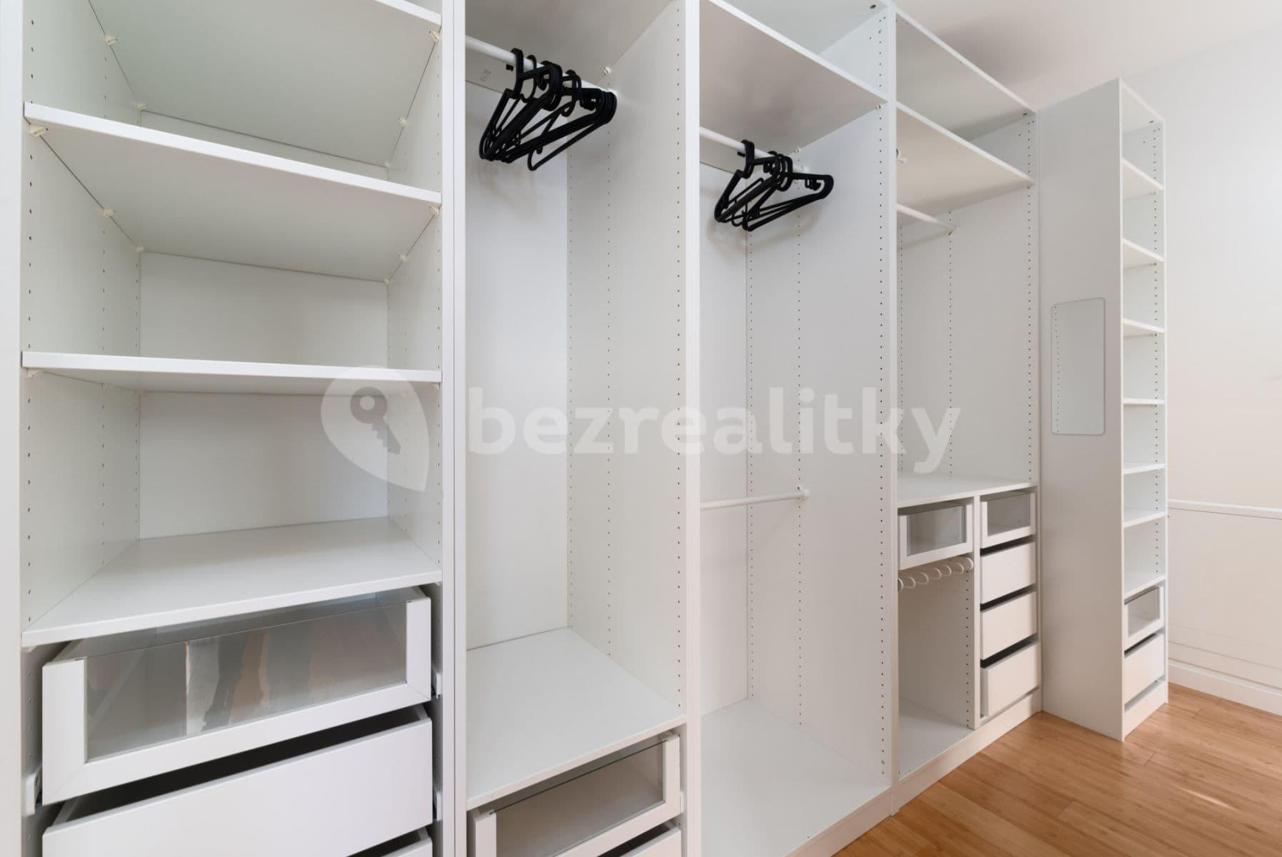 flat to rent, 110 m², Záhořanského, Prague, Prague