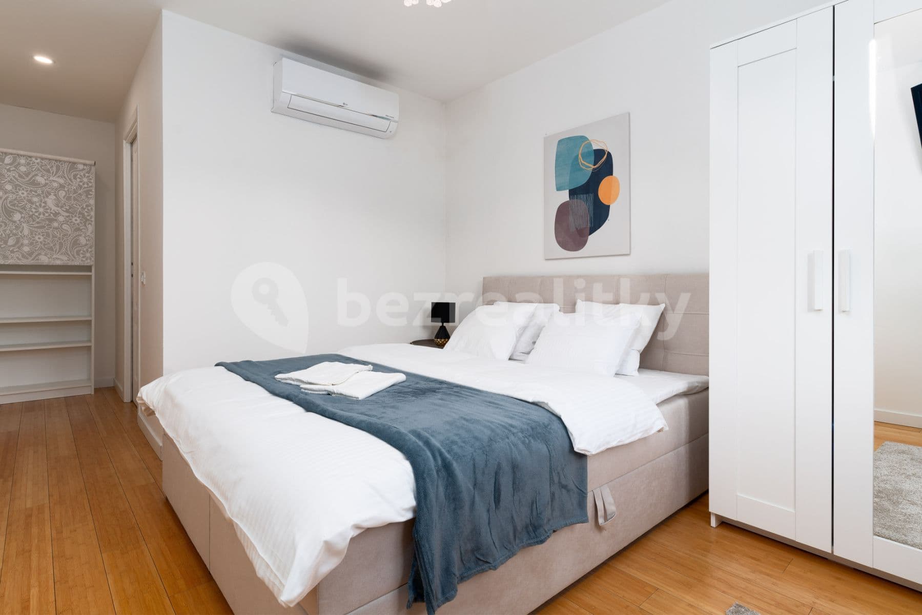 flat to rent, 110 m², Záhořanského, Prague, Prague