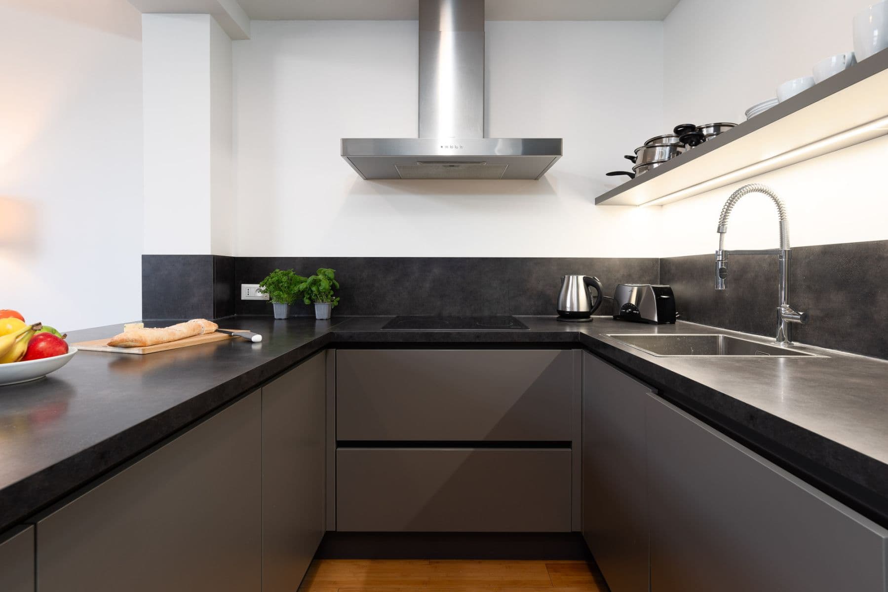 flat to rent, 110 m², Záhořanského, Prague, Prague