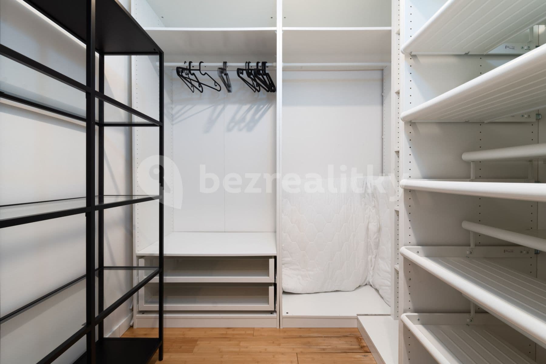 flat to rent, 110 m², Záhořanského, Prague, Prague