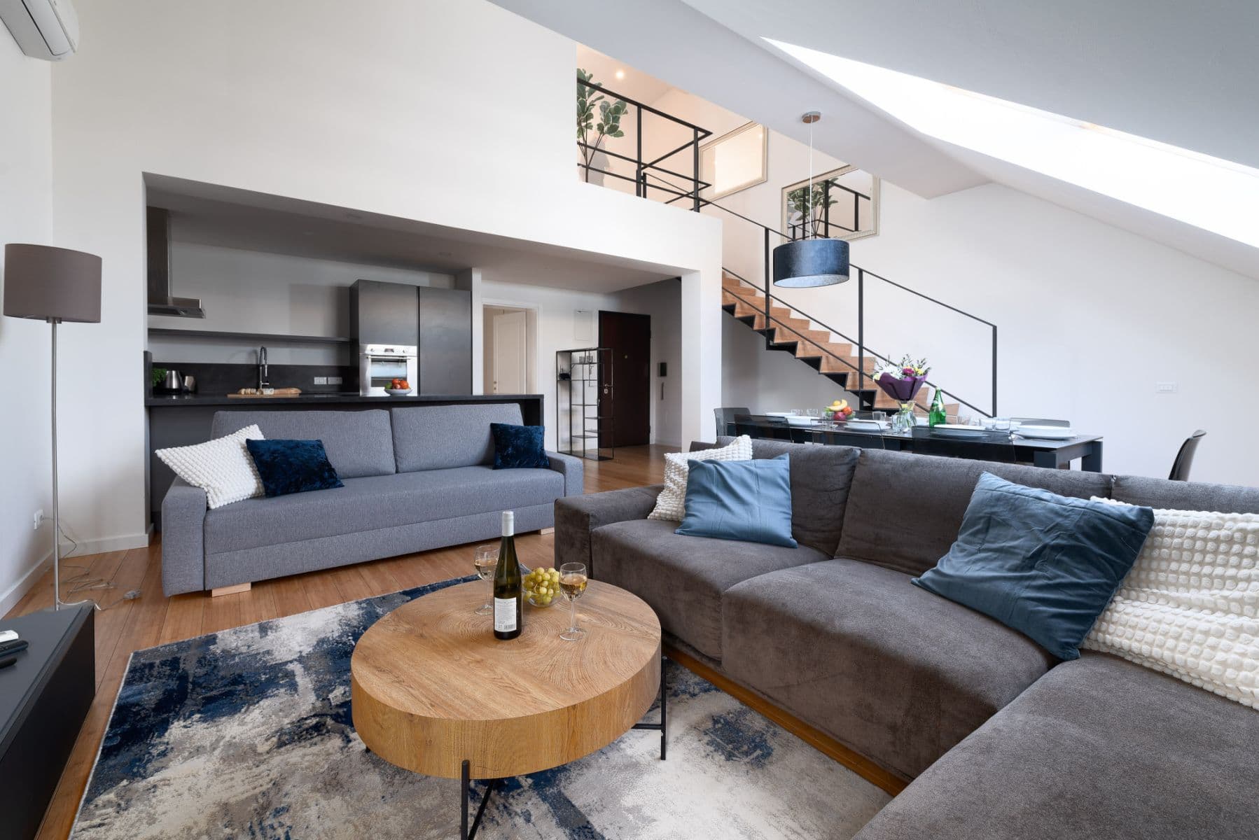 flat to rent, 110 m², Záhořanského, Prague, Prague