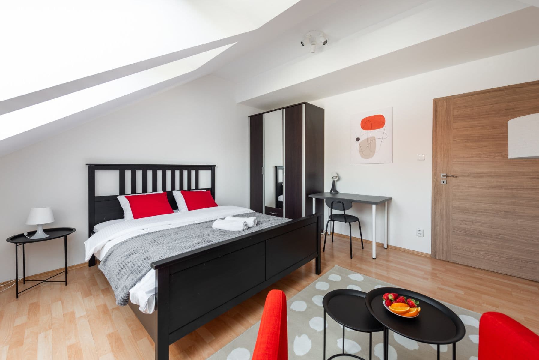 flat to rent, 90 m², Grafická, Prague, Prague