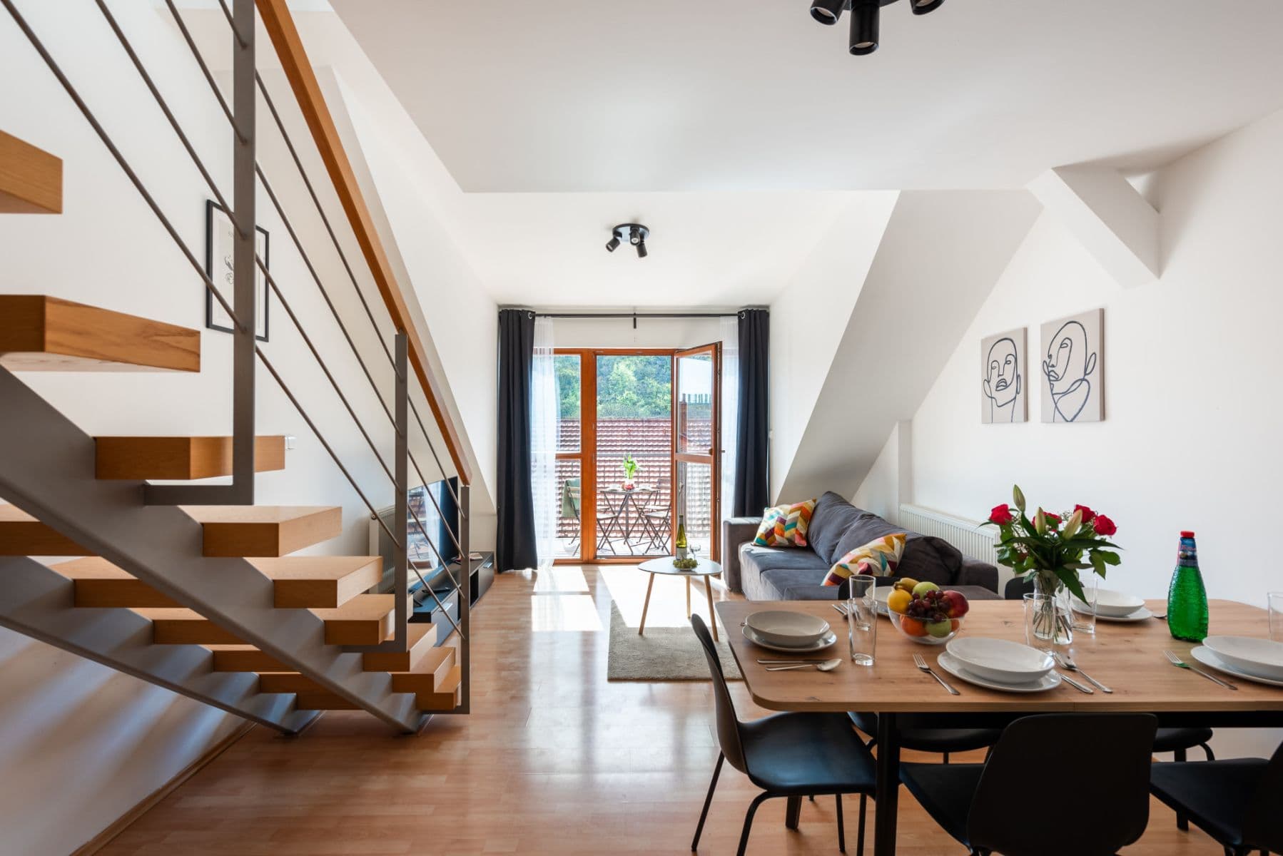 flat to rent, 90 m², Grafická, Prague, Prague