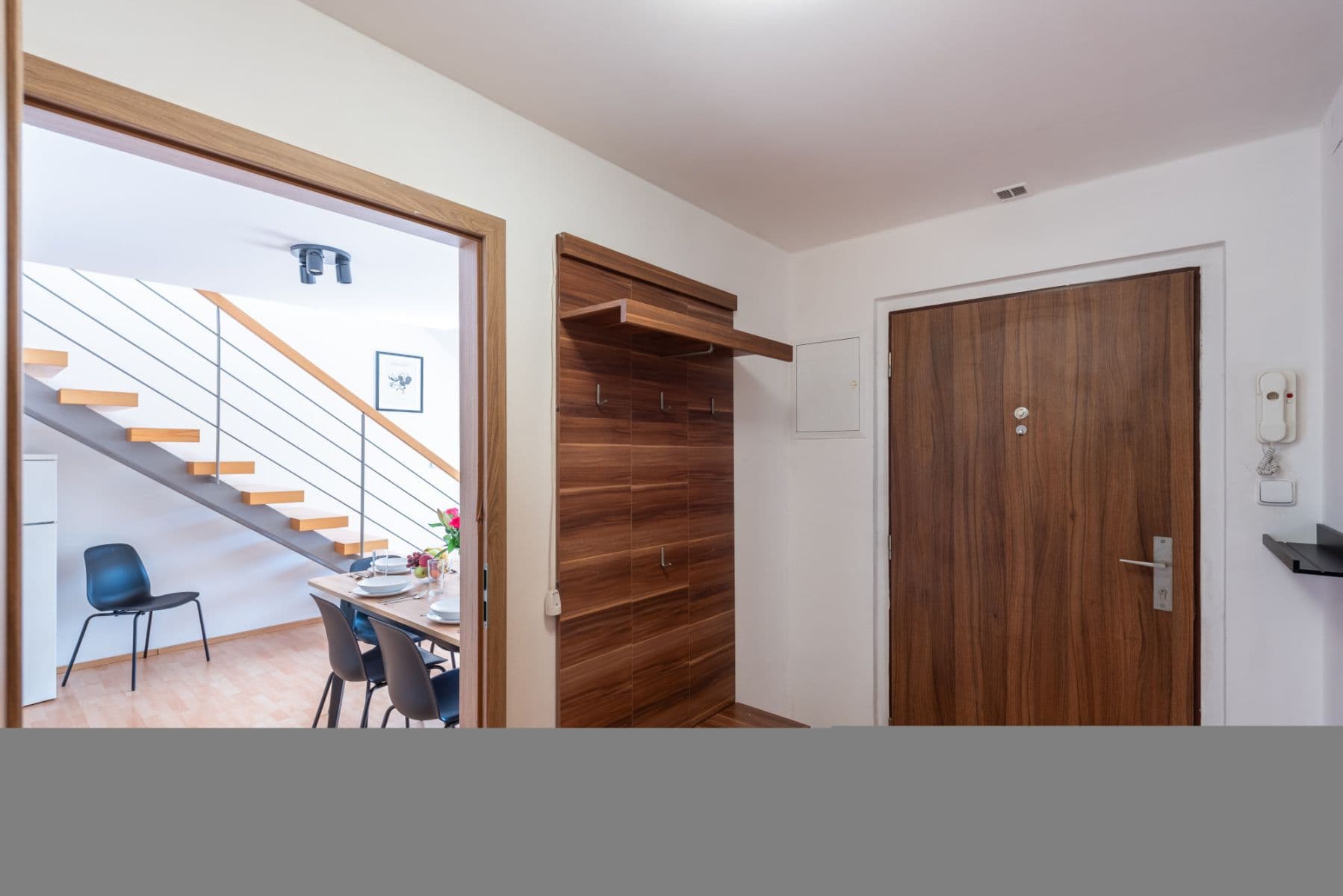 flat to rent, 90 m², Grafická, Prague, Prague