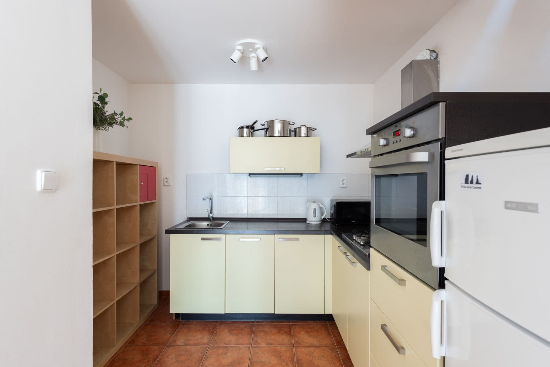 flat to rent, 90 m², Grafická, Prague, Prague