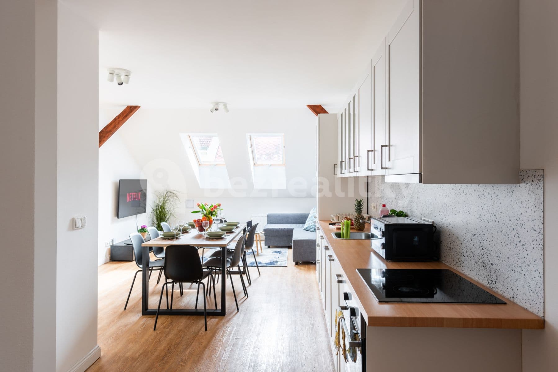 flat to rent, 75 m², Plzeňská, Prague, Prague