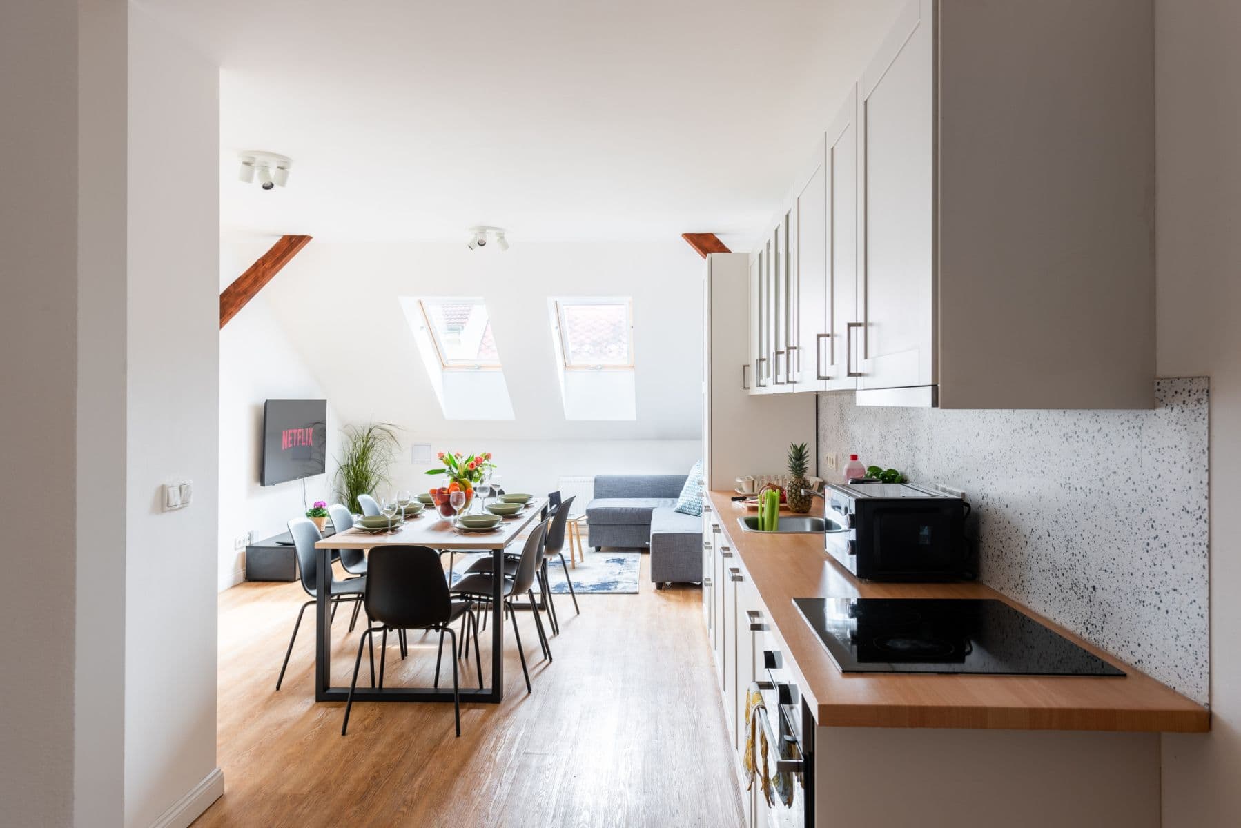 flat to rent, 75 m², Plzeňská, Prague, Prague