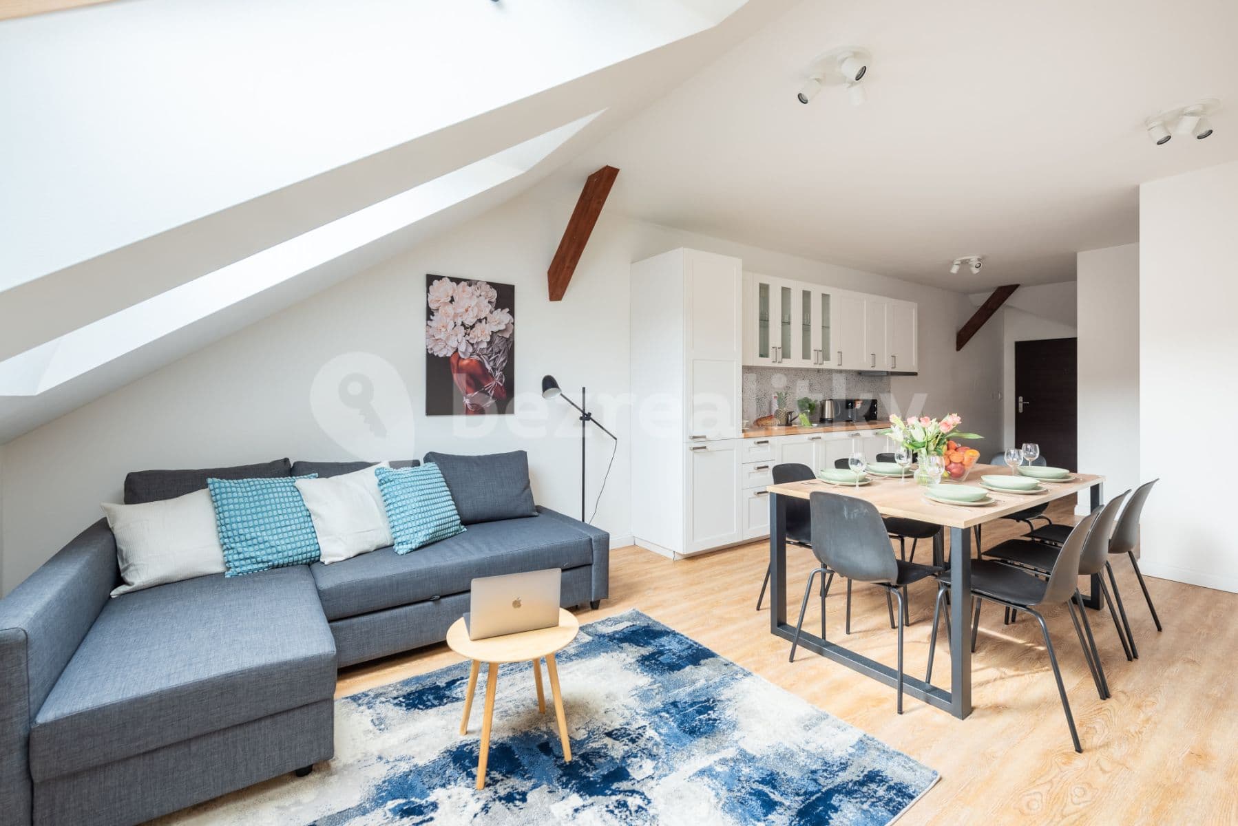 flat to rent, 75 m², Plzeňská, Prague, Prague