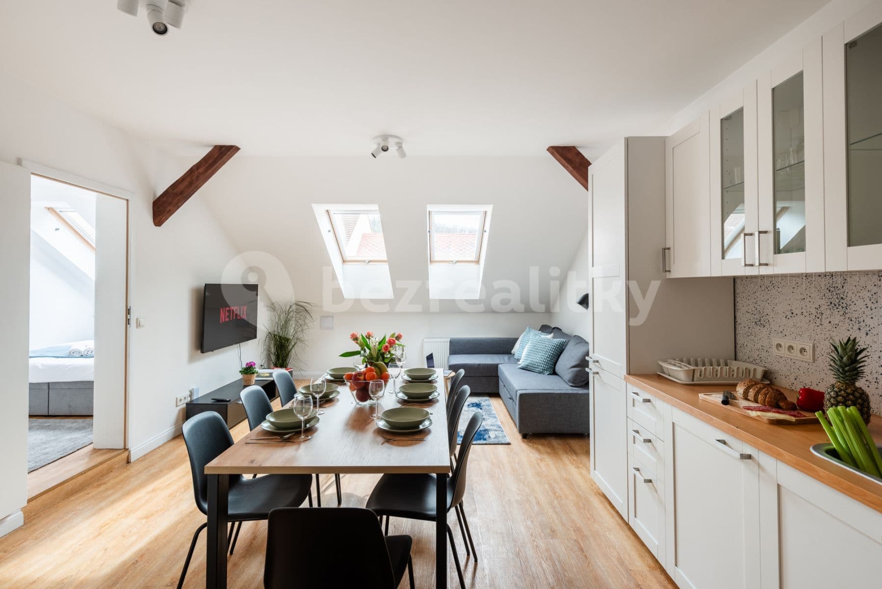 flat to rent, 75 m², Plzeňská, Prague, Prague