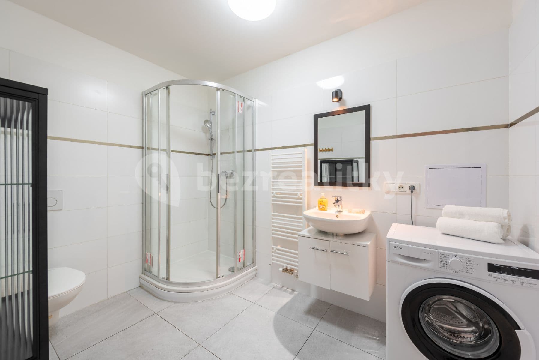 flat to rent, 75 m², Plzeňská, Prague, Prague