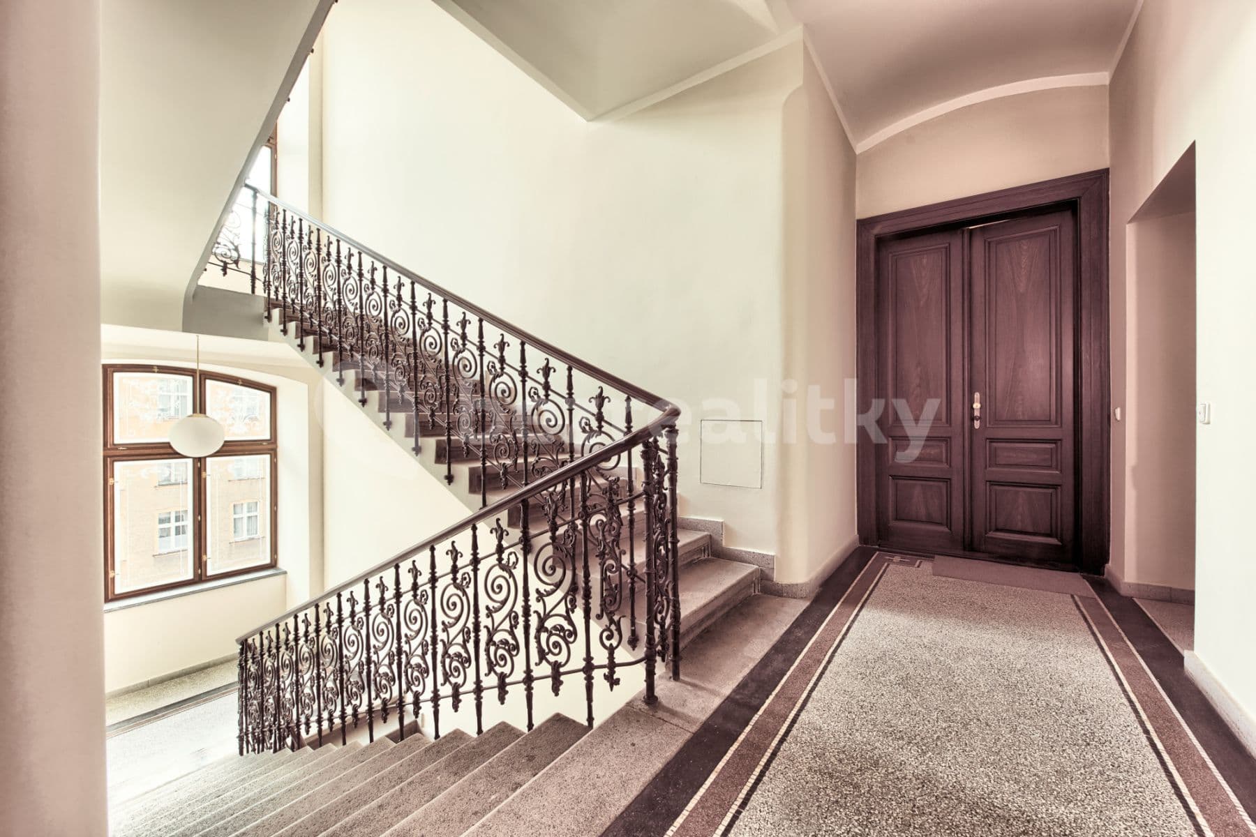 flat to rent, 100 m², U Milosrdných, Prague, Prague