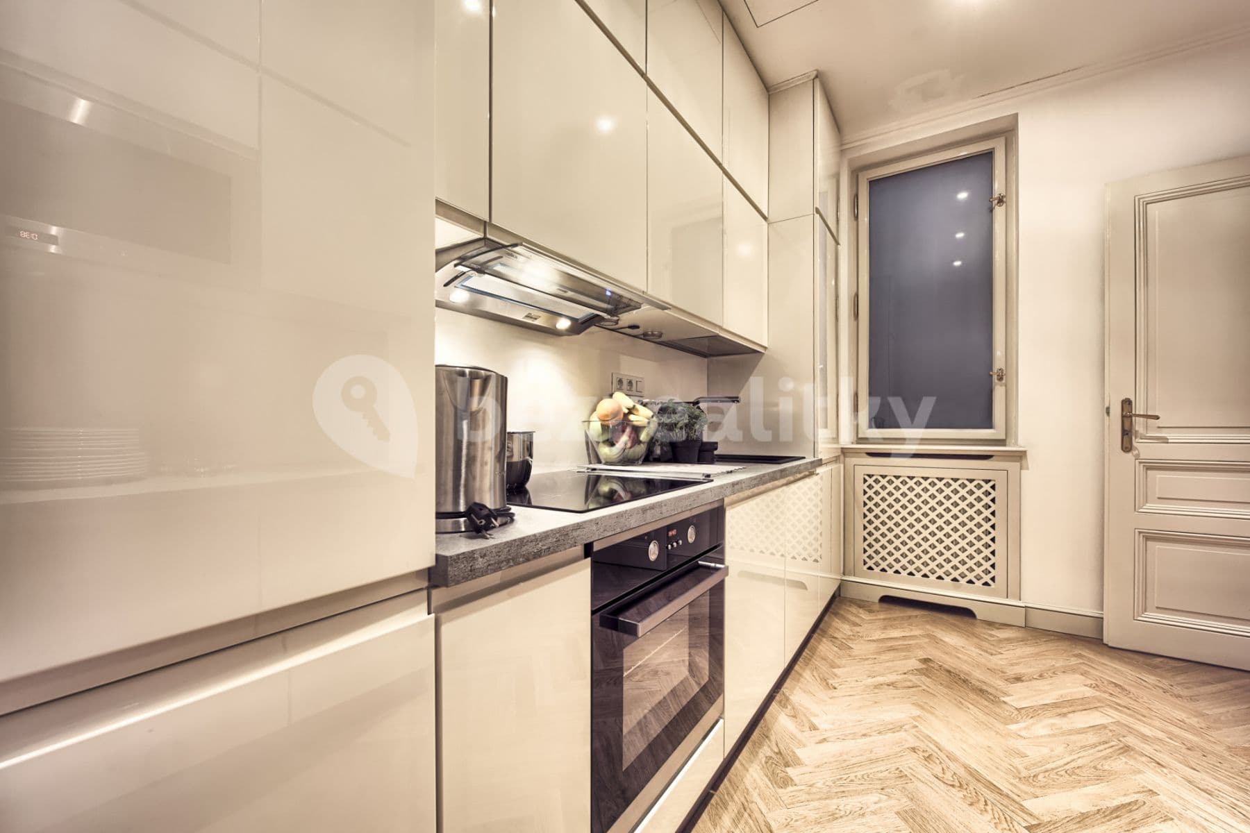 flat to rent, 100 m², U Milosrdných, Prague, Prague