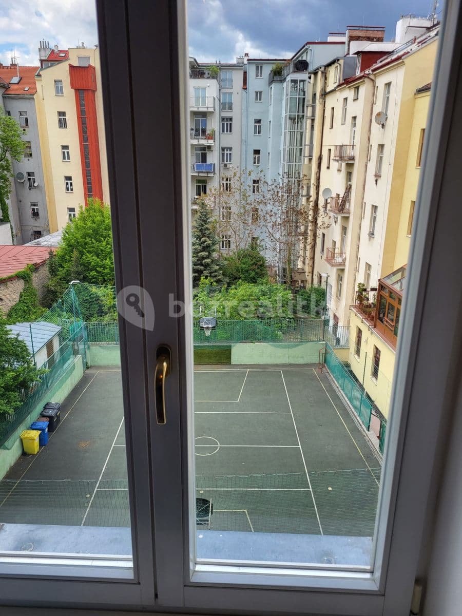 flat to rent, 45 m², Koubkova, Prague, Prague