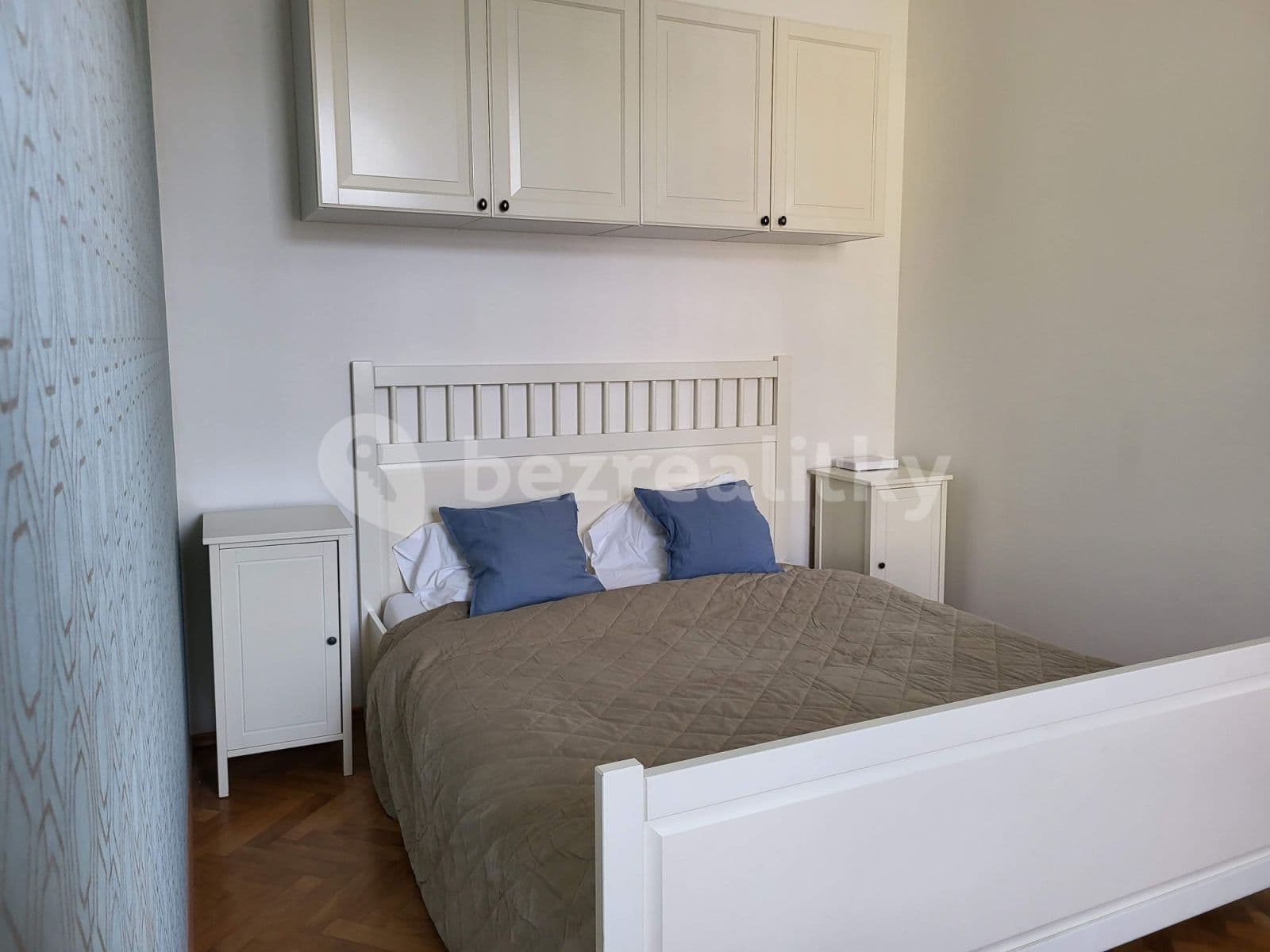 flat to rent, 45 m², Koubkova, Prague, Prague